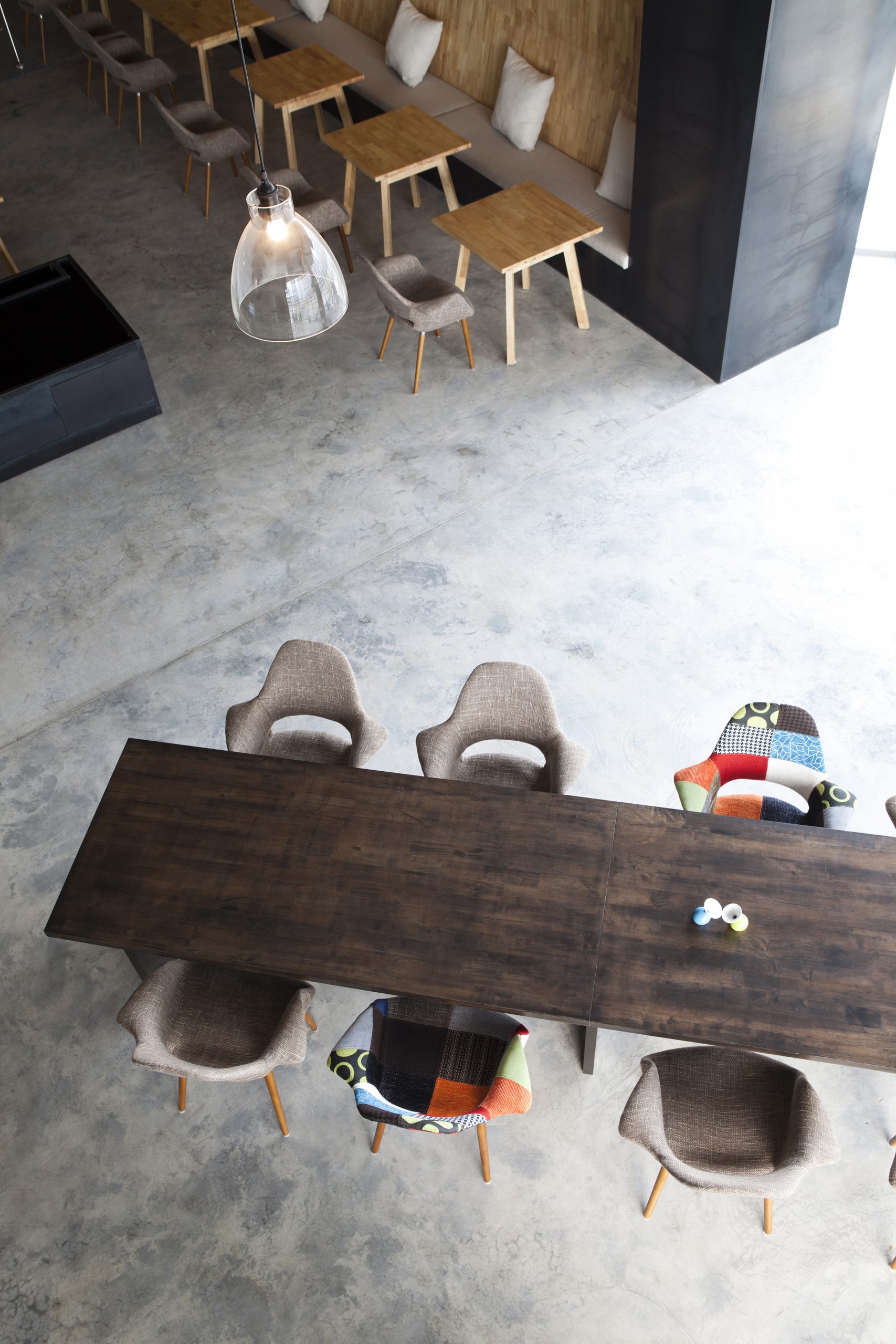 Manuel-Zornoza-Arquitecto-Inversor-CUPONE-09_stairs-scaled