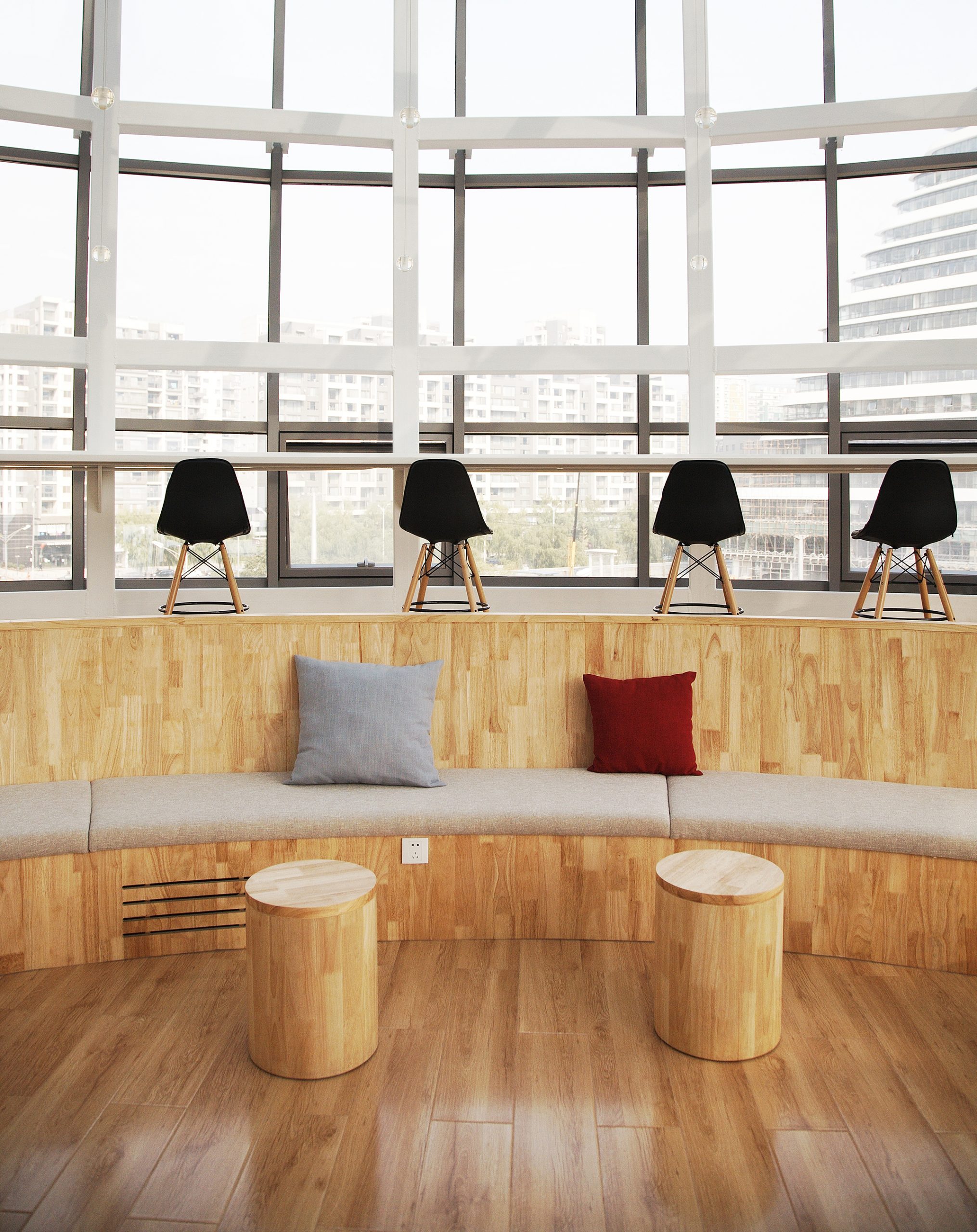 Manuel-Zornoza-Arquitecto-Inversor-CUPONE-14_second-floor-scaled