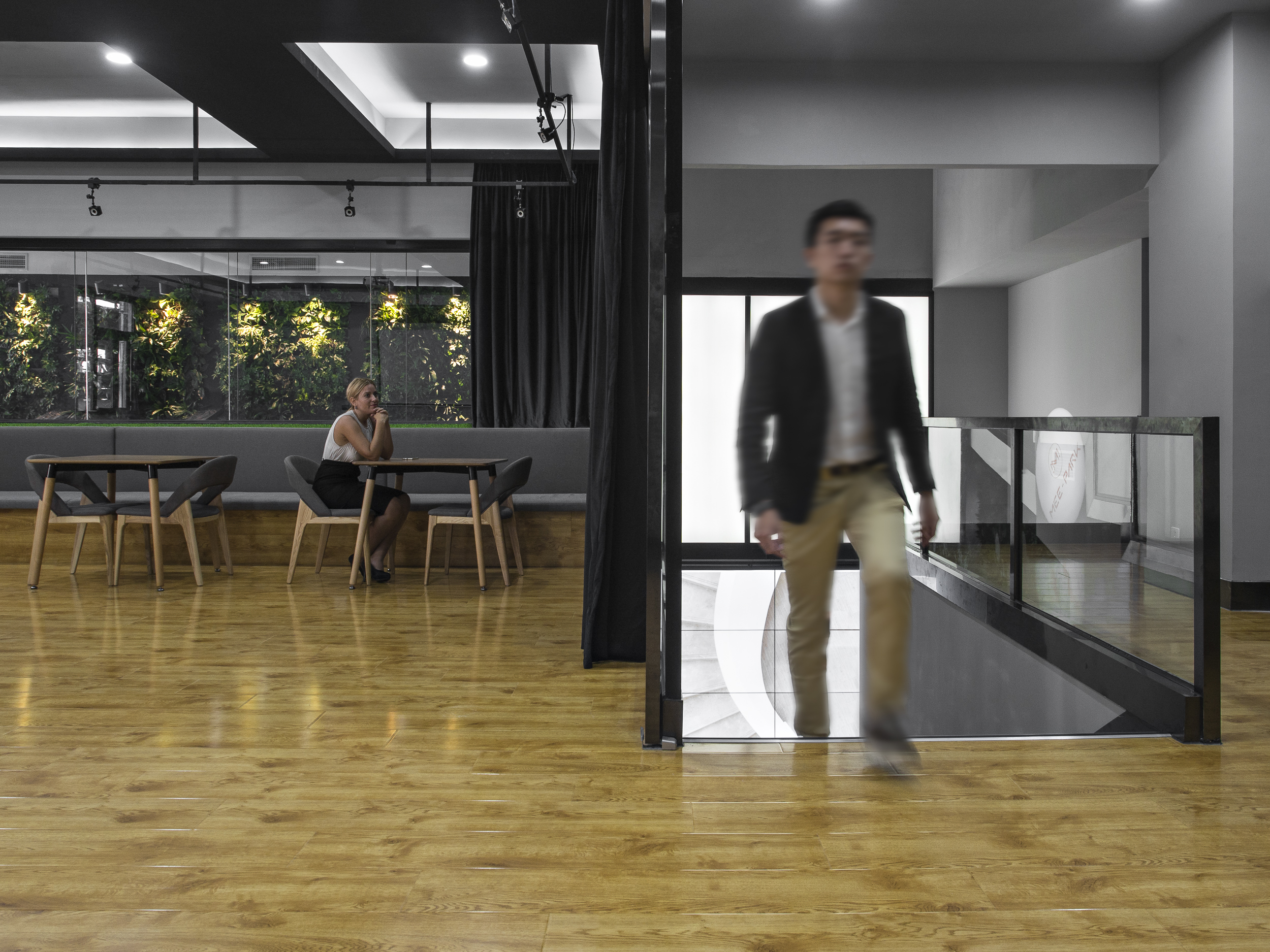 Manuel-Zornoza-Arquitecto-Inversor-MEEPARK-11_mezzanine