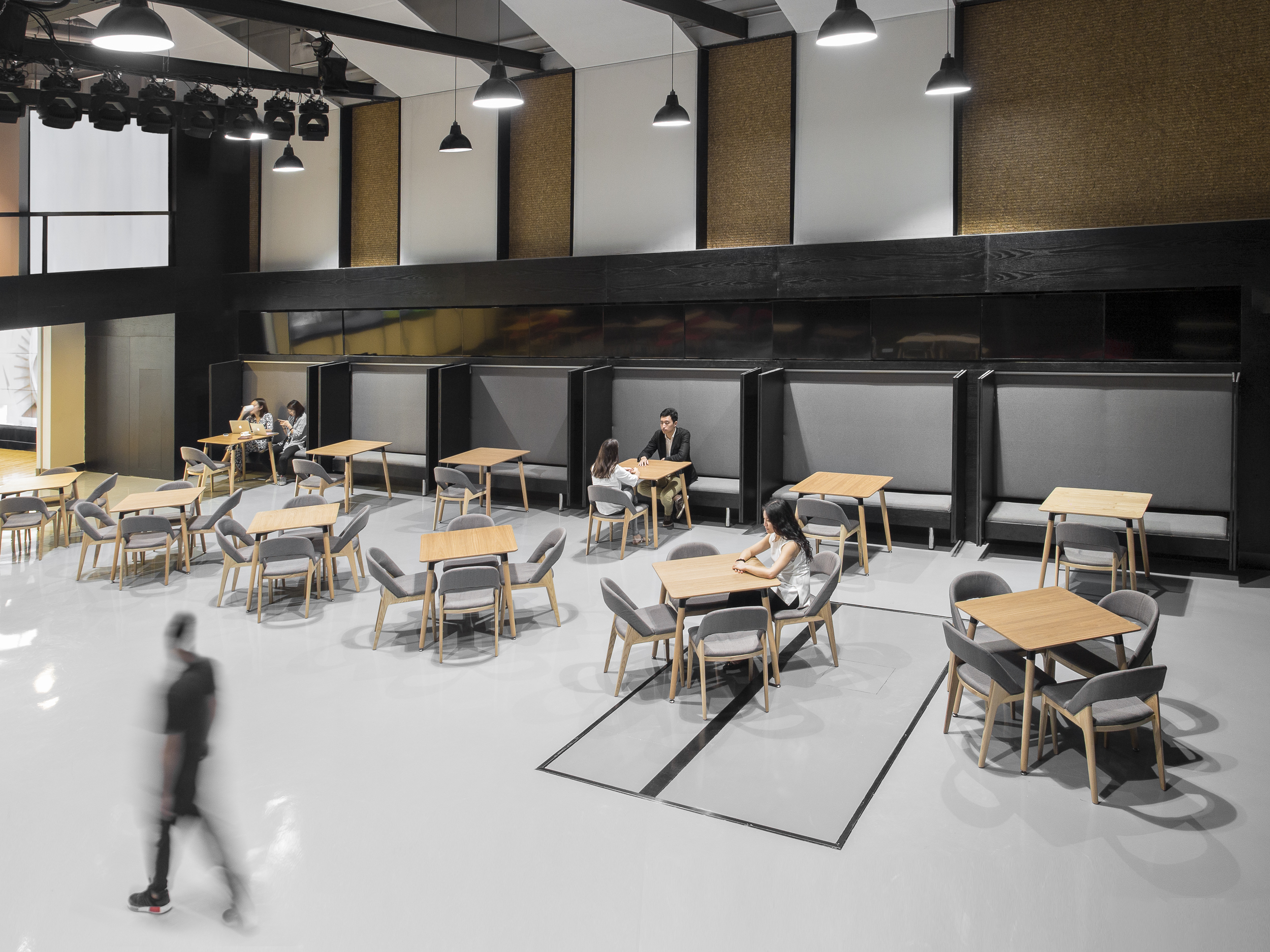 Manuel-Zornoza-Arquitecto-Inversor-MEEPARK-12_sitting-area