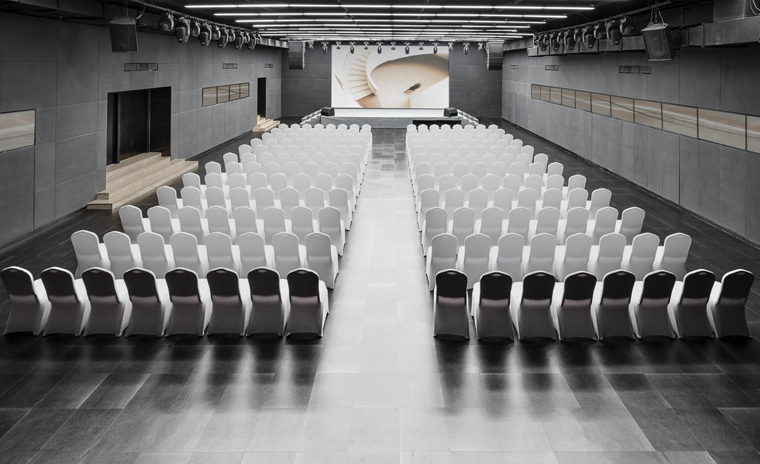 Manuel-Zornoza-Arquitecto-Inversor-MEEPARK-EN-CBD-15_events-big-hall-scaled